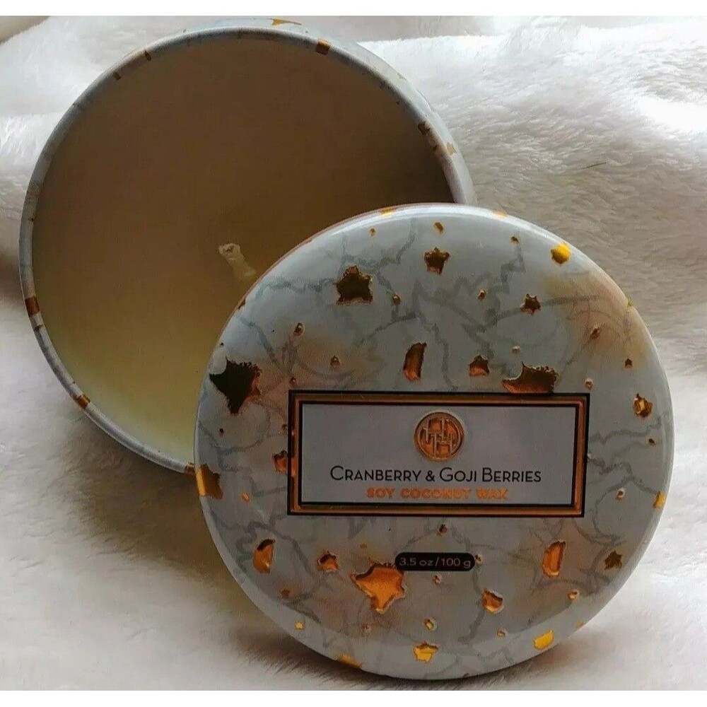 candle new Hintington Home Soy and Coconut wax cranberries and goji berry scent